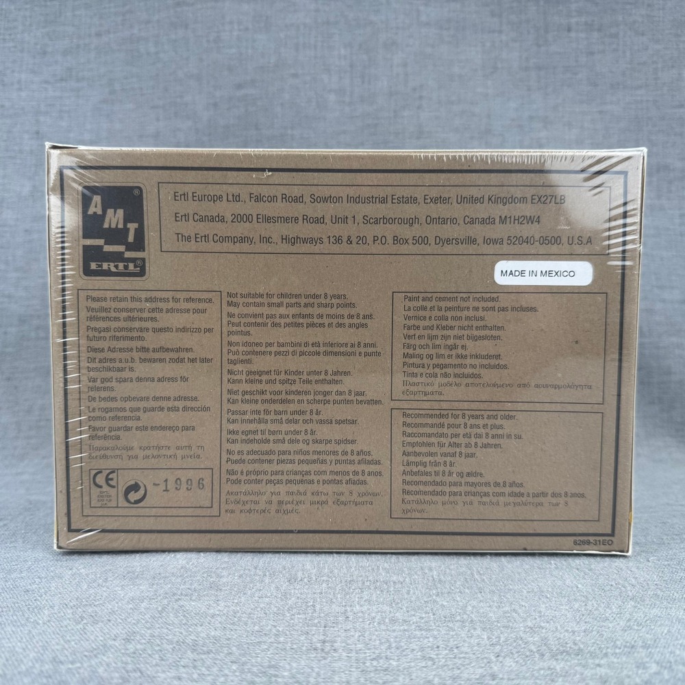 AMT Ertl 1969 Ford Mustang Mach 1 1/25 Model Kit 8233 New Sealed Vintage 1996 - Picture 2 of 6